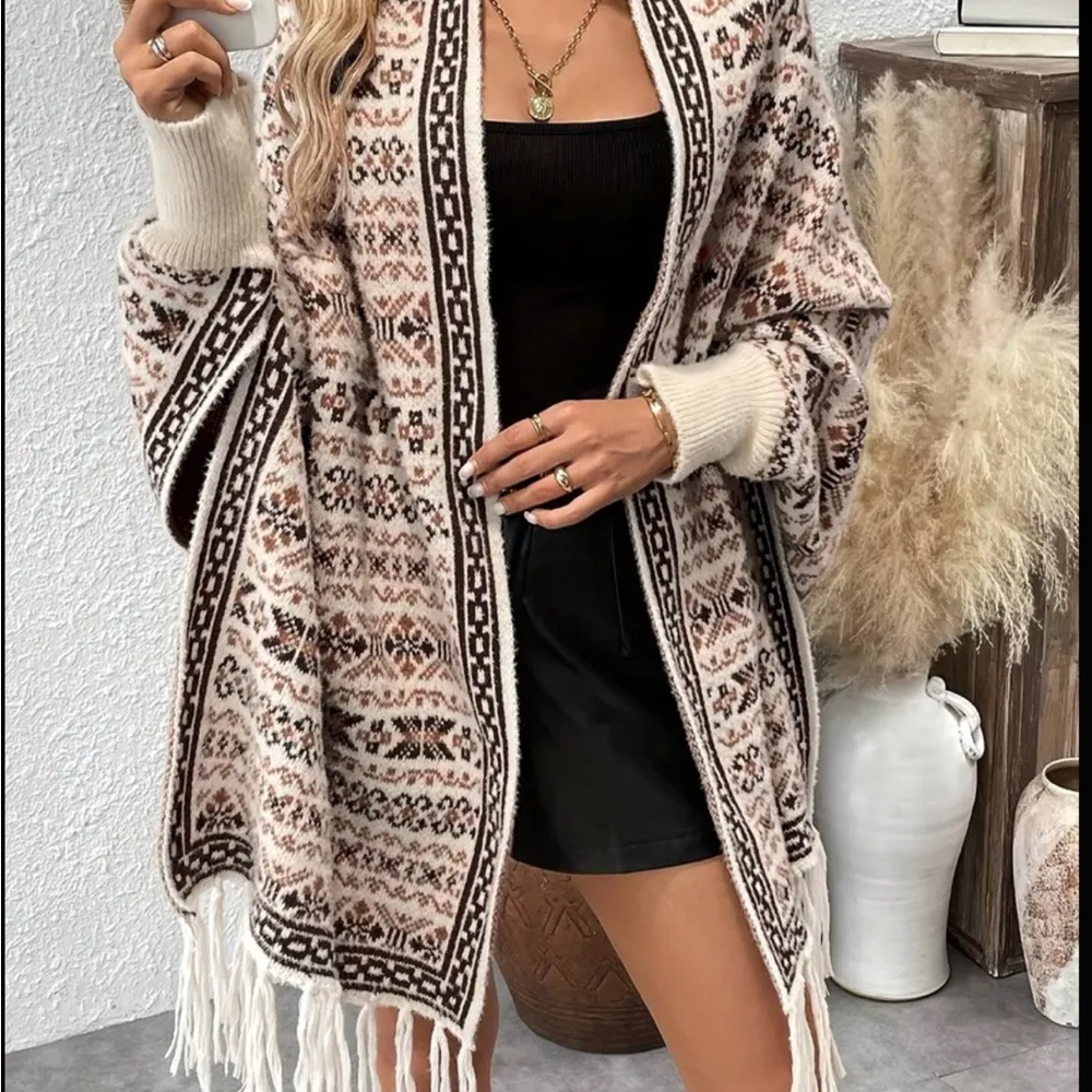 Patterned Cream and Brown Women's cardigan with fringe detail